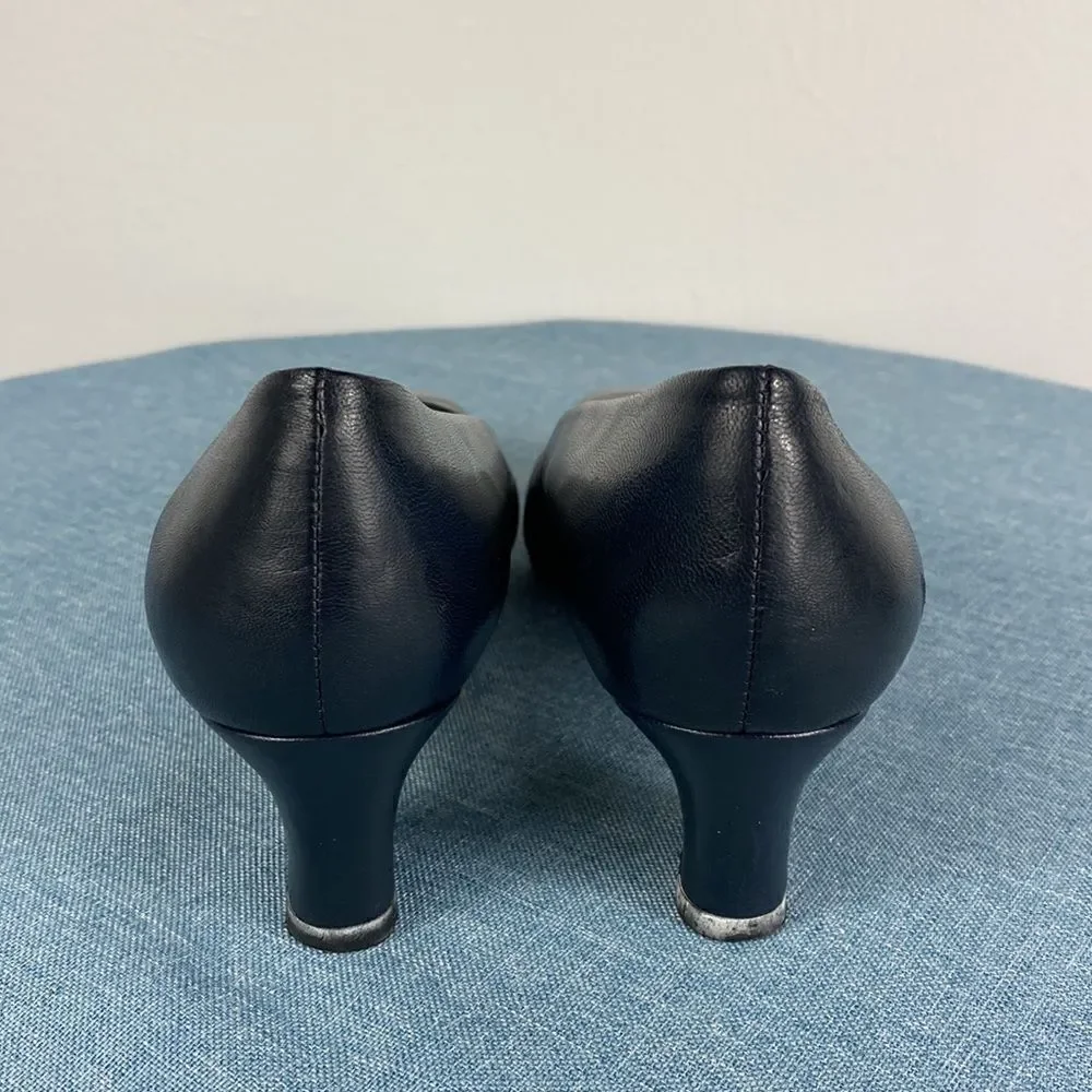 Andrew Geller classic black leather square toe heels size 8 M